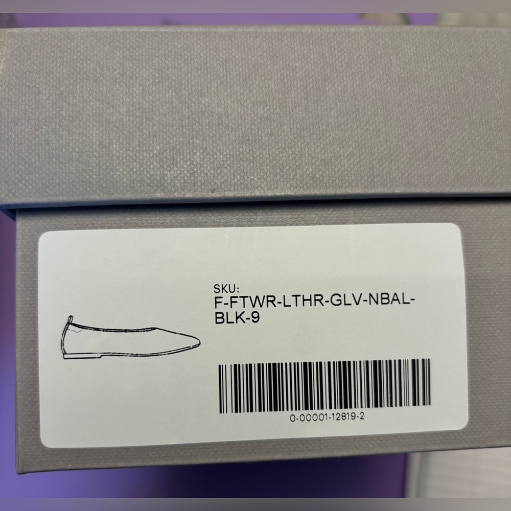 Everlane The Day Glove. Leather Black Flats. Size 9M Brand New in Box - Picture 10 of 11